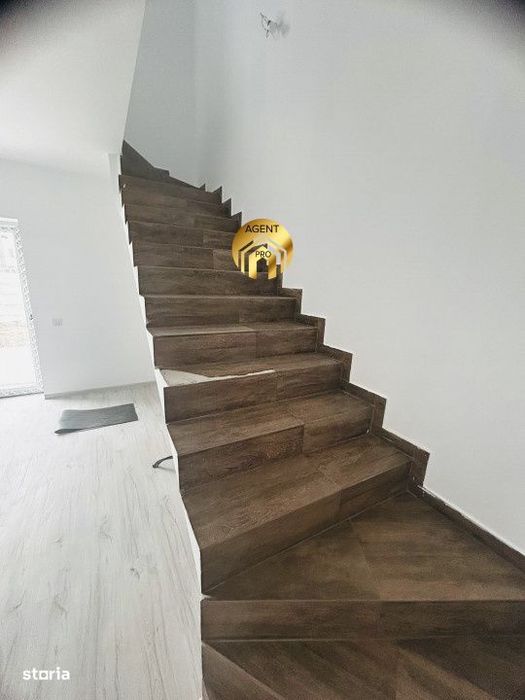 Vila in Bragadiru 4 camere, 200mp teren