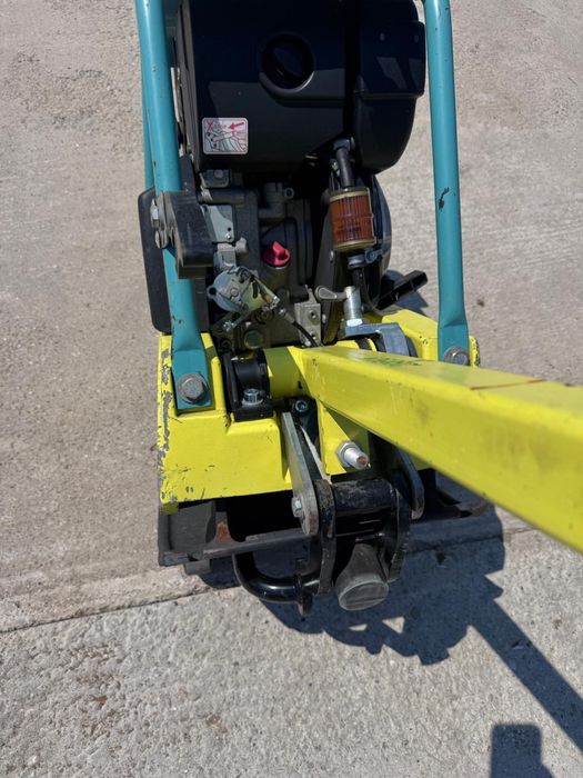 Vand placa compactoare Ammann APR 2220