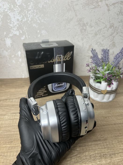 Наушин накладные Marshall MANITOR IV