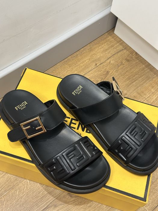 Дамски чехли FENDI