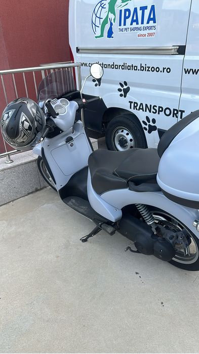 Aprilia Scarabeo