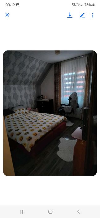 Inchiriez două camere bucătărie,baie,complet mobilate la casa cu curte comuna  in centru pe strada Mihai Eminescu