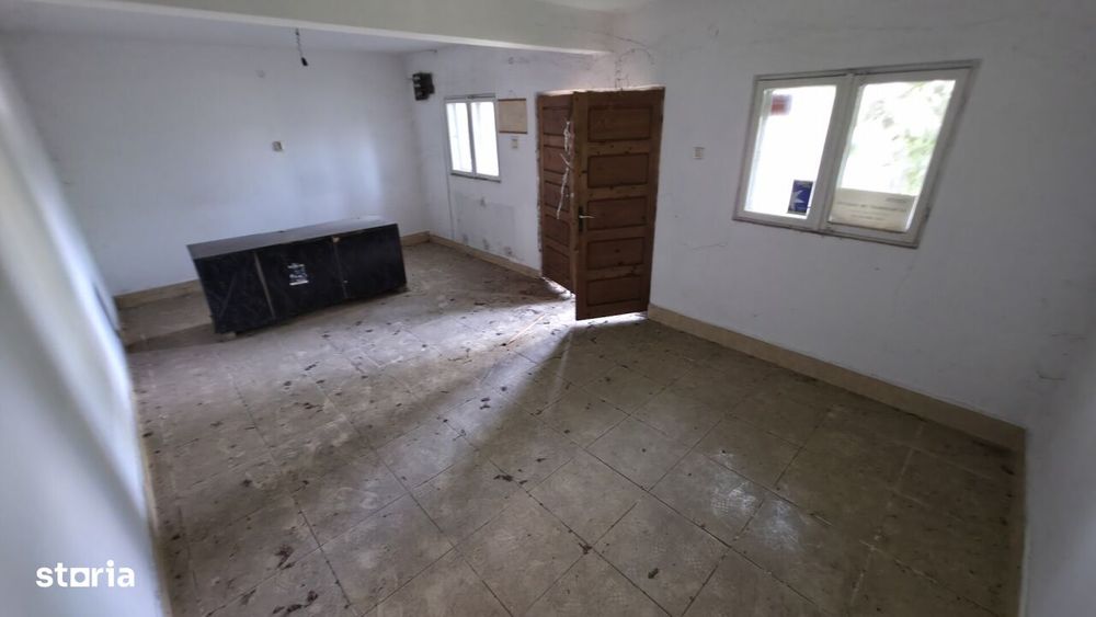 PROPRIETAR-Casa de vanzare (vila), Pucioasa ( Dambovita )