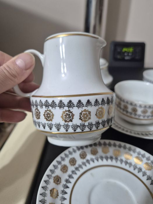 Порцеланов сервиз за дълго кафе на Дянко Стефанов Разград!