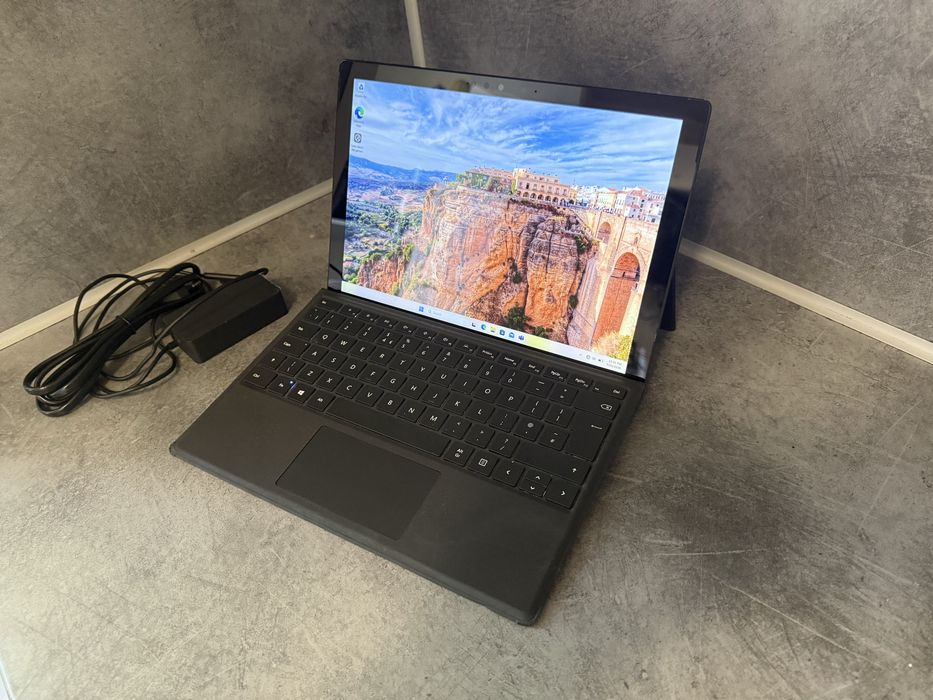 Microsoft Surface 7 pro