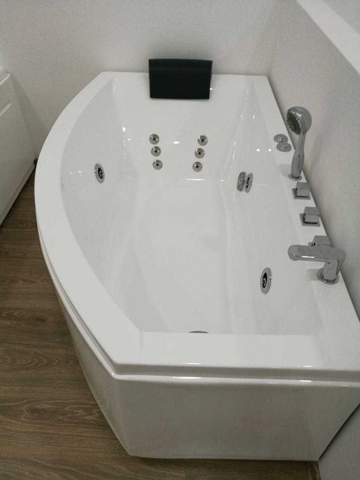 Гидромассажные ванны от производителя