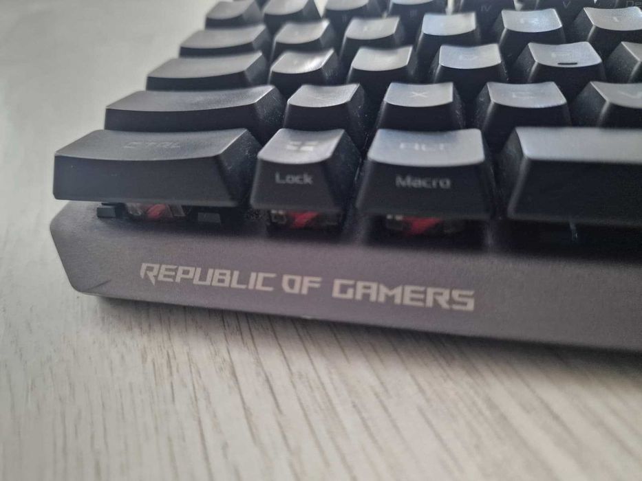 Tastatura gaming mecanica Asus ROG Strix Scope RX TKL Wireless Deluxe