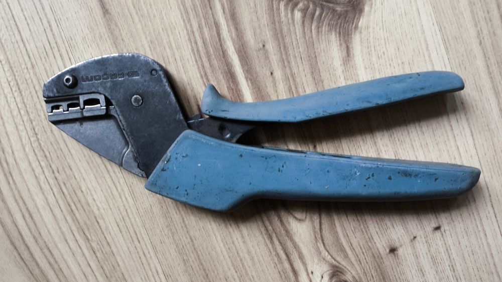 Клещи за кримпване (кербоване)