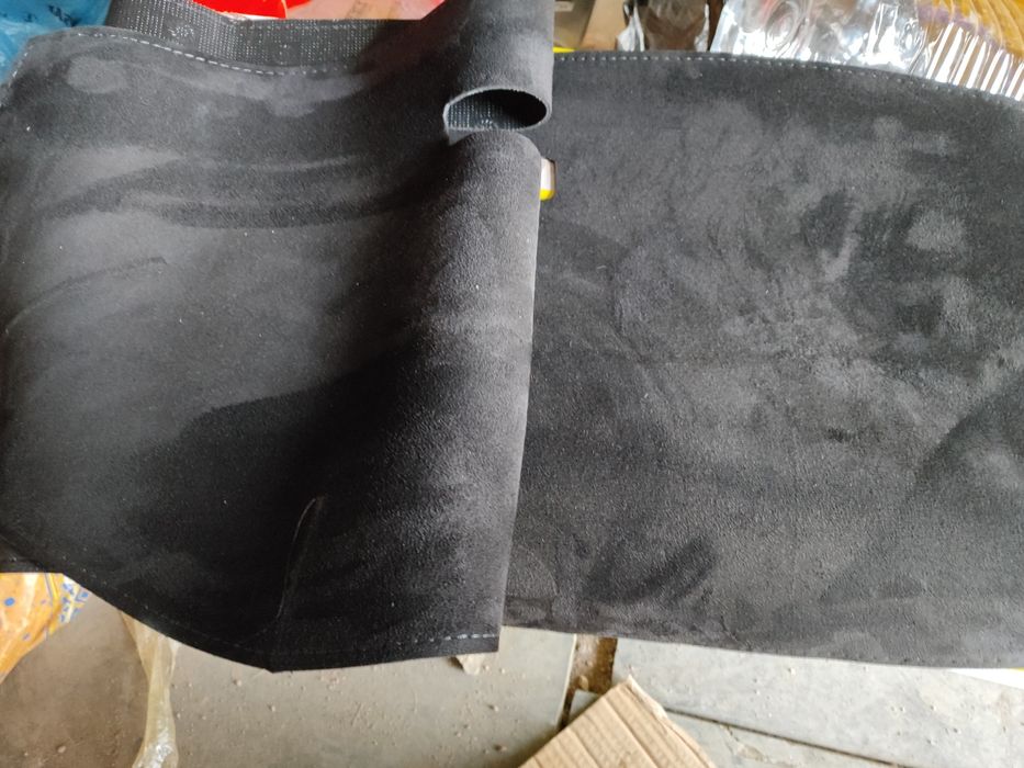 Коврик на панель