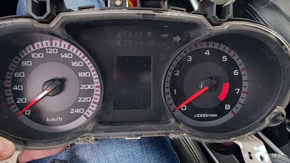 Панель (щиток) приборов