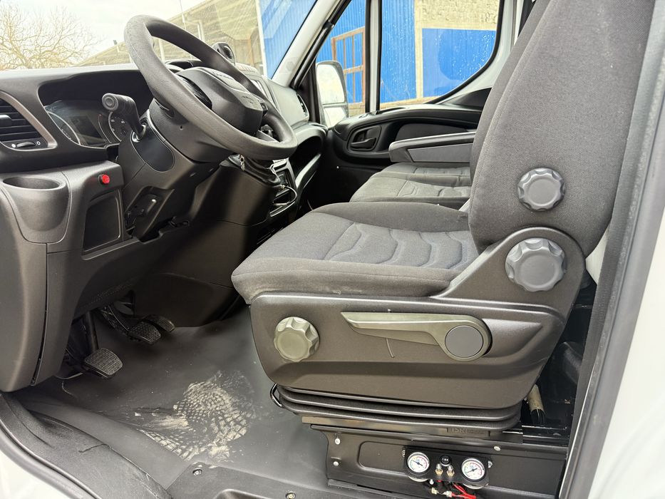 Iveco Dayli 3,5 T Cat B 3500 kg Lift Hidraulic 1T 15 Europaleti