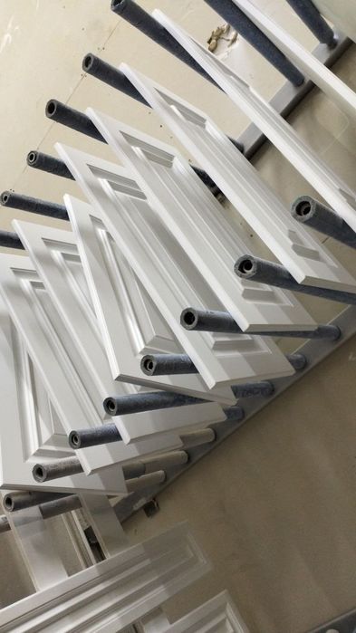 Покраска мебели и дверей