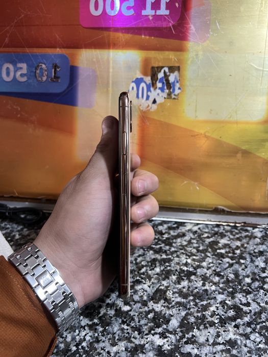 Iphone XS MAX Gold 256 77%