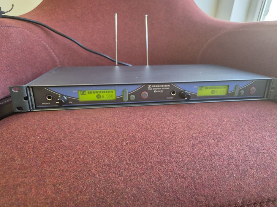 Sennheiser EW 550  receiver dublu