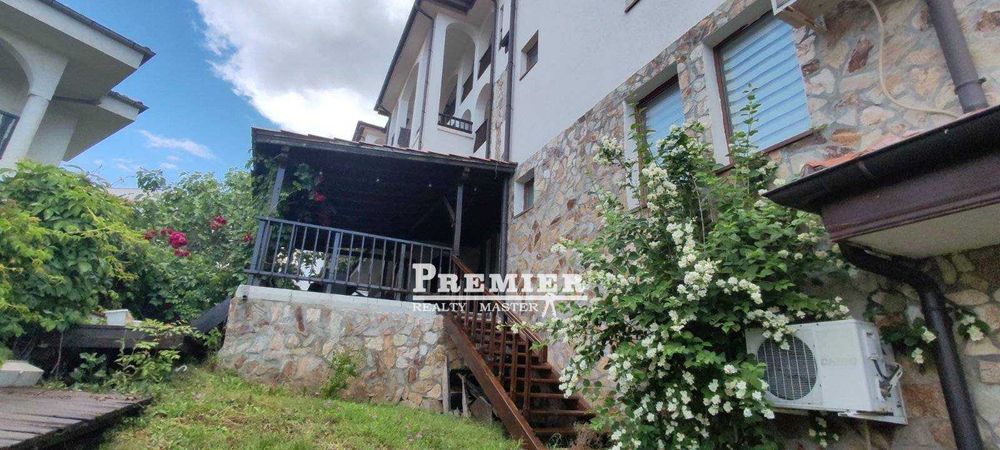 Продава се Тристаен апартамент в к.к. Слънчев бряг - 116 кв.м за 1225 €/кв.м - Снимка #12