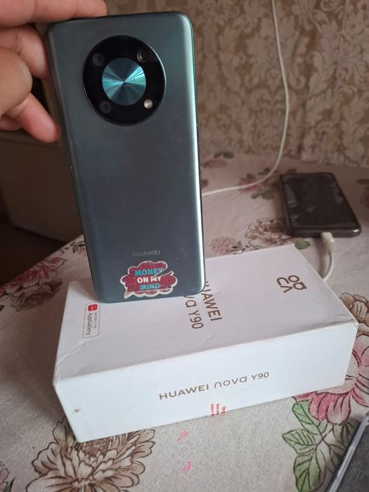 HUAWEI nova Y90 в отличном состояний