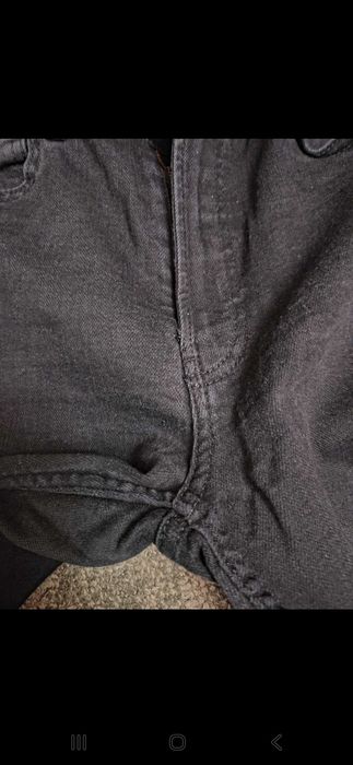 Blugi dama bershka am mai multe perechi de blugi 20 lei buc