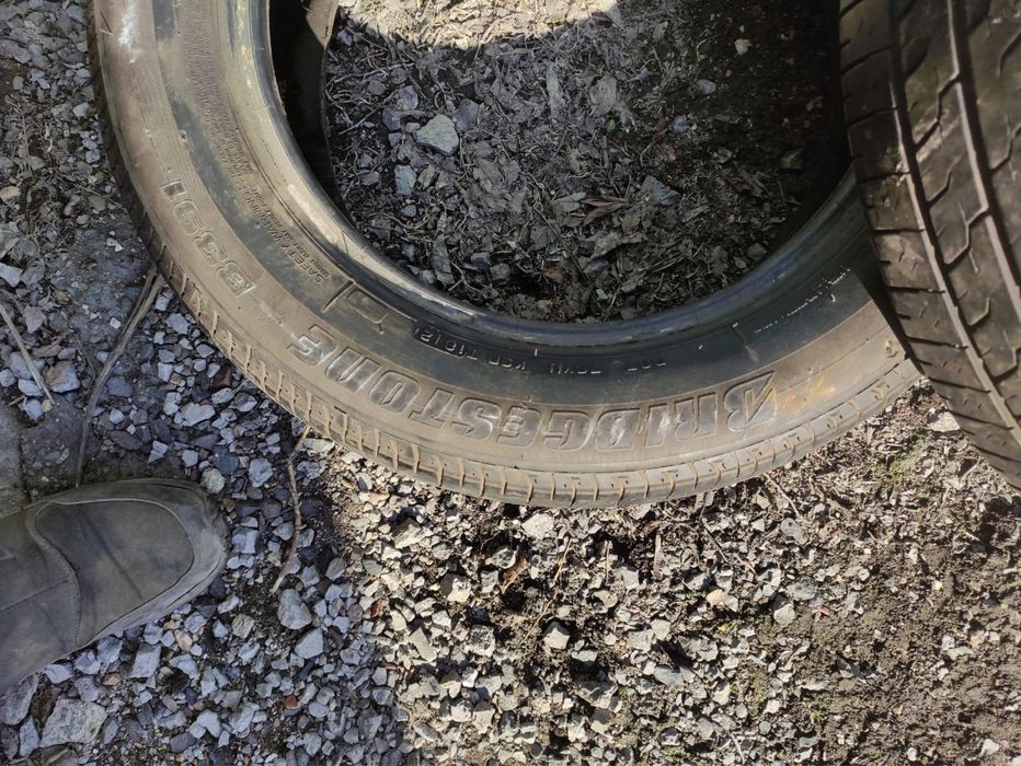 Продам автошины Bridgestone R15