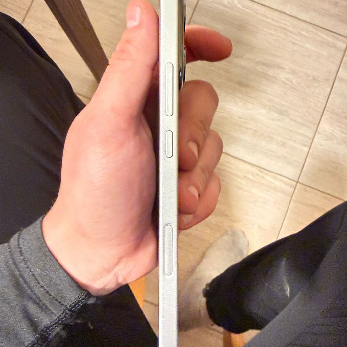 Продам honor 400 lite