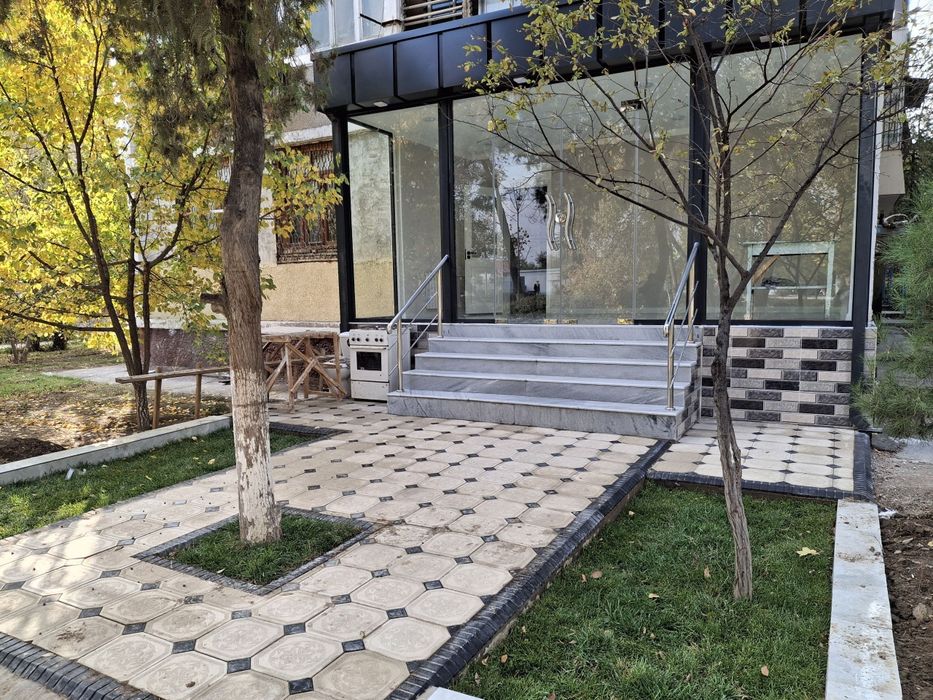 Васход бозори яакинида офис ижарага берилади