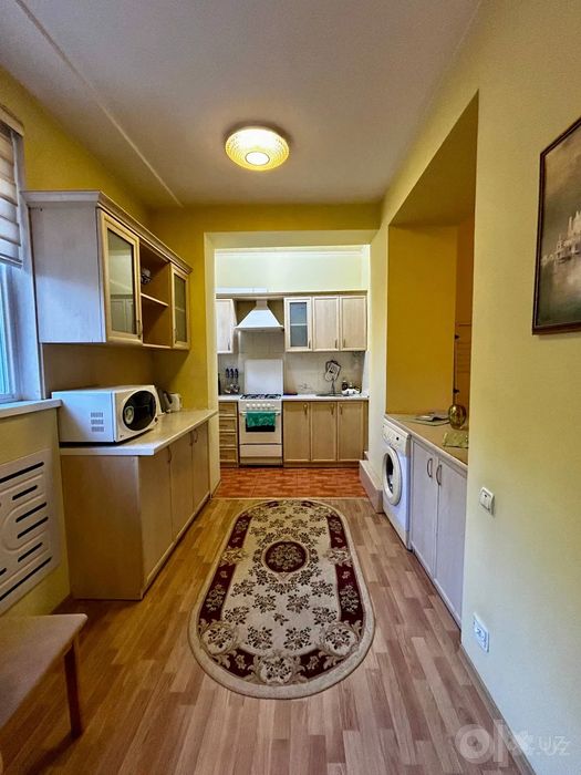 Сдаётся 3-комн Ц-2, 82 м²