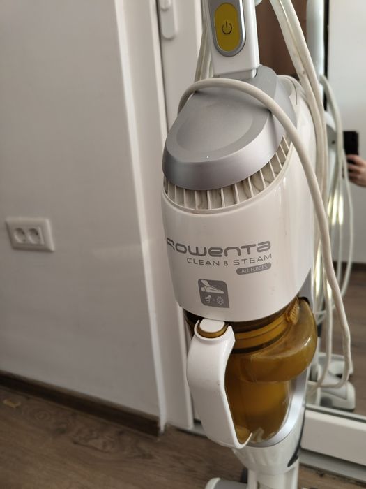 Aspirator vertical Rowenta