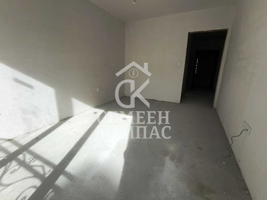 Двустаен апартамент в квартал Христо Смирненски /с Акт 16