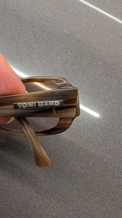 Слънчеви очила Toni Gard