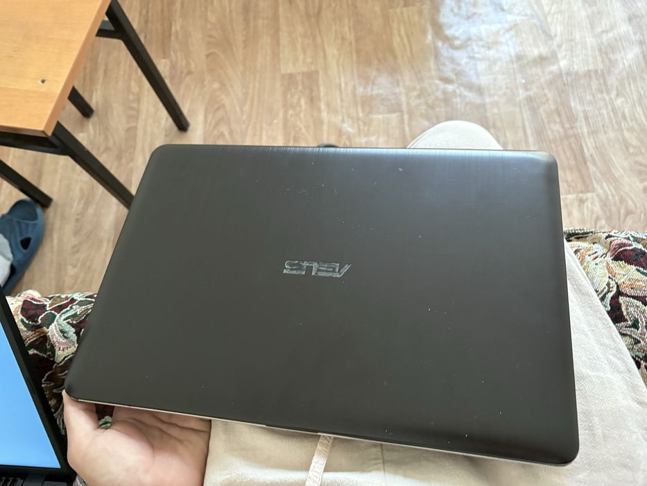 ASUS Notebook PC