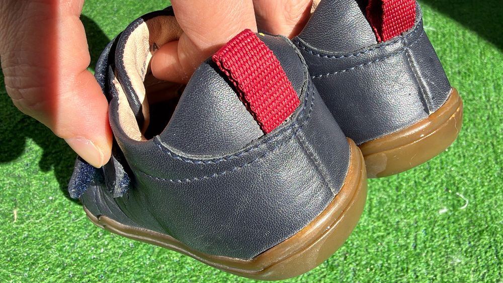 Сникърси Geox боси обувки