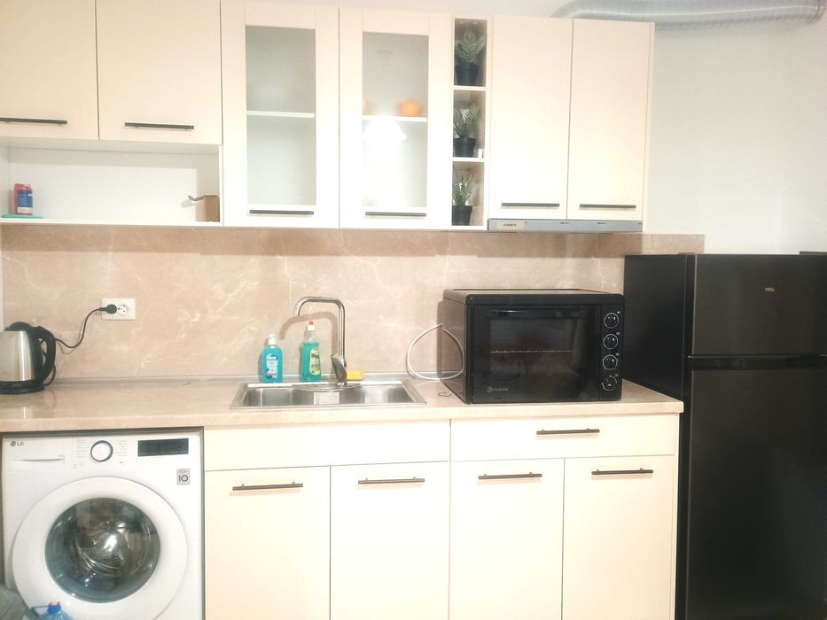 Дава се под наем Склад в к.к. Слънчев бряг - 31 кв.м за 76.5 € - Снимка #2