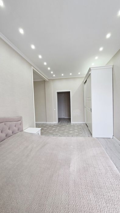 Медеуский р-н 4ком квартира у парка