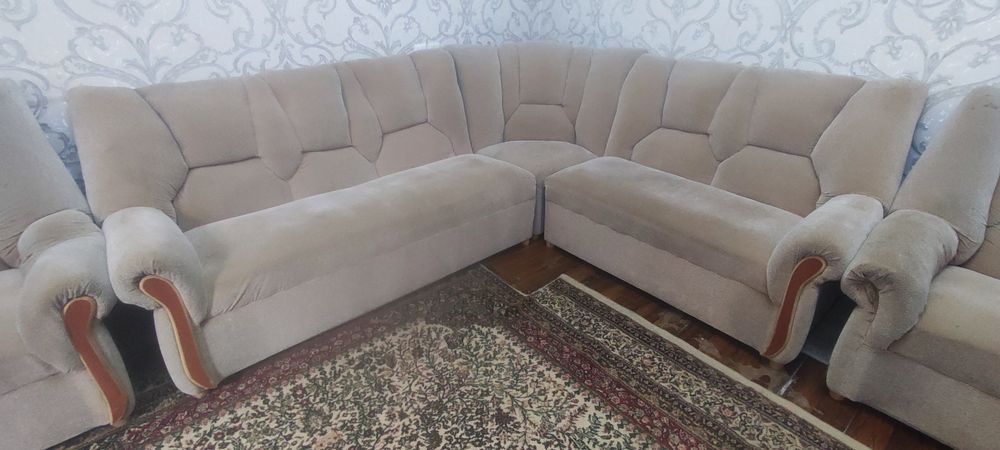 Диван Кресло Лар сотилади холати яхши