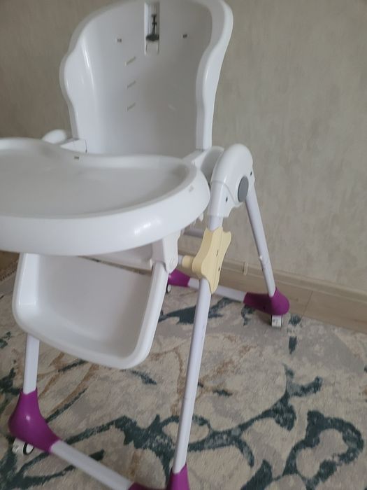 Стульчик для кормления.