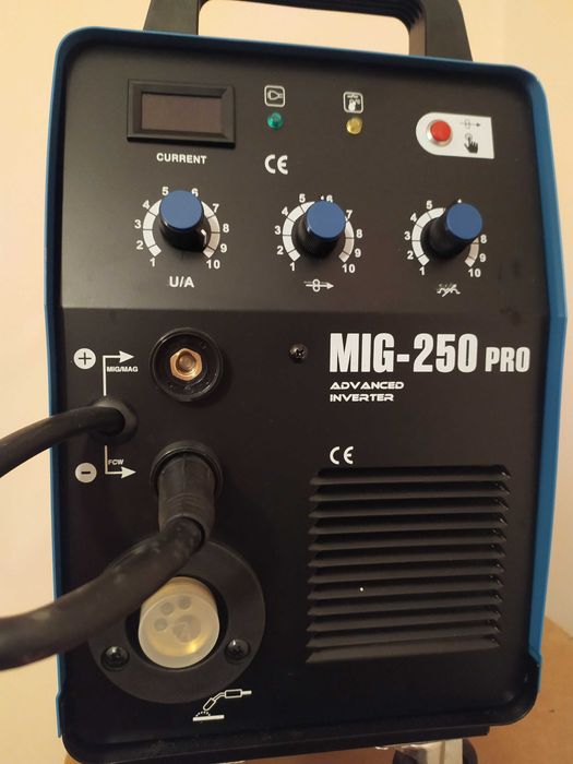 Телоподаващо /Заваръчен /Телоподаващ апарат  MIG 250А - 4м. евро шланг