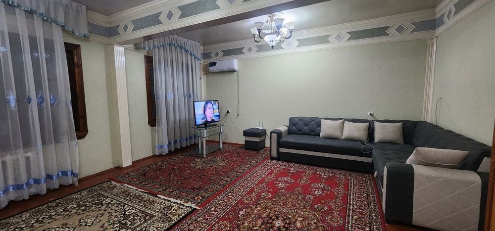 Юнусобод 14кв 2комнатная место отлично все ест