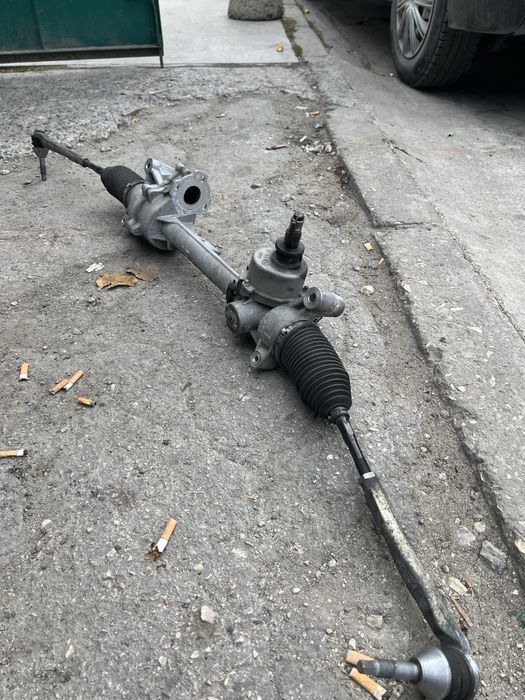 Кормилна Рейка за Мерцедес Ц класа /W205/ на 100 000км!!!