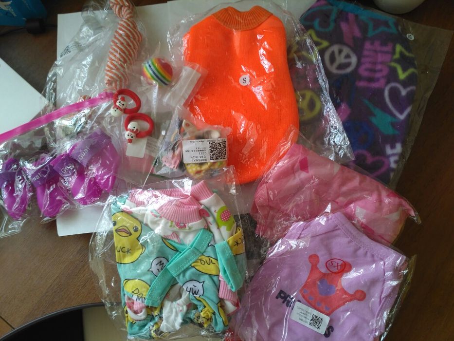 Продам одежду для собак