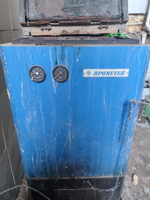 Газ и угольный печь