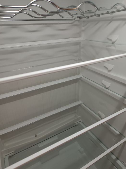 Хладилник Сив Металик  с долен фризер GORENJE А+