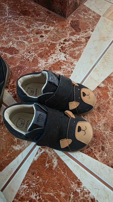 Papuci marimea 23 bebe