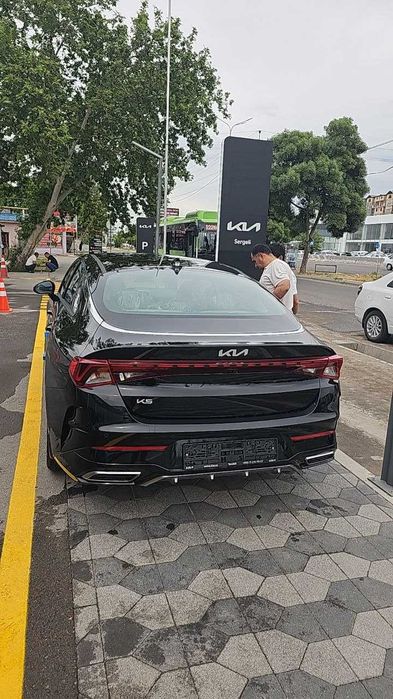 Киа к5 сотилади R18  2л атмосферные