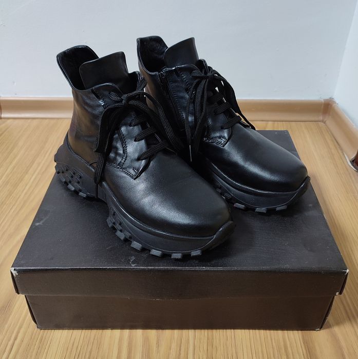 Продавам Маратонки и Кецове Естествена кожа