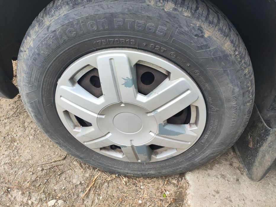 Форд Ескорт ПРОДАВАМ НА ЧАСТИ!