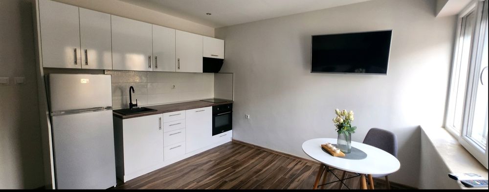 Продава се Двустаен апартамент в Русе, Хъшове - 50 кв.м за 2600 €/кв.м - Снимка #1