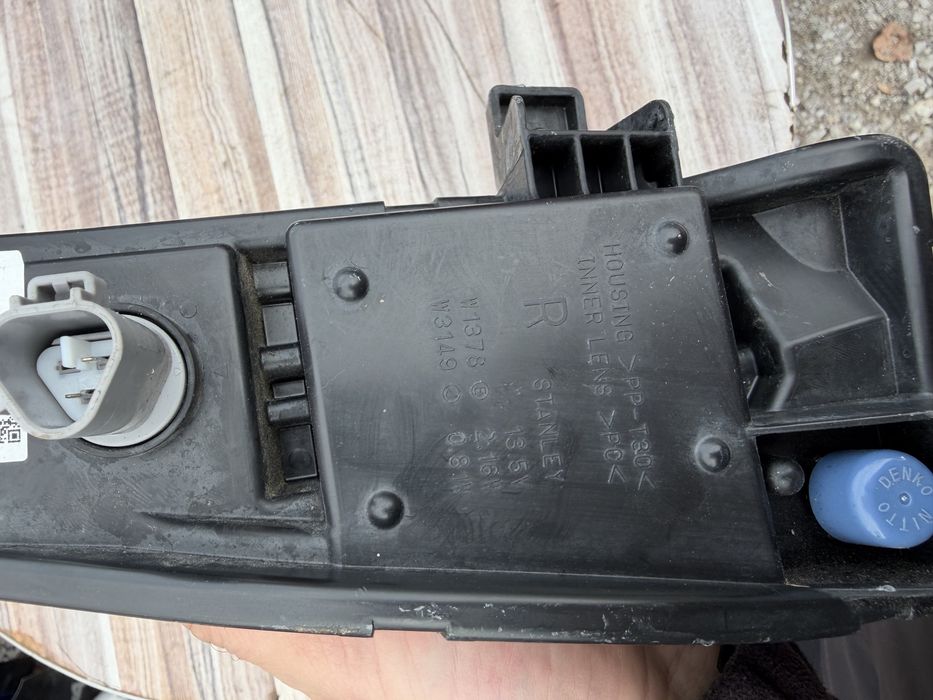 Халоген Suzuki Vitara