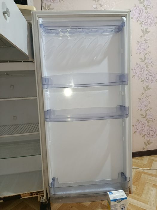 Холодильник сатылады