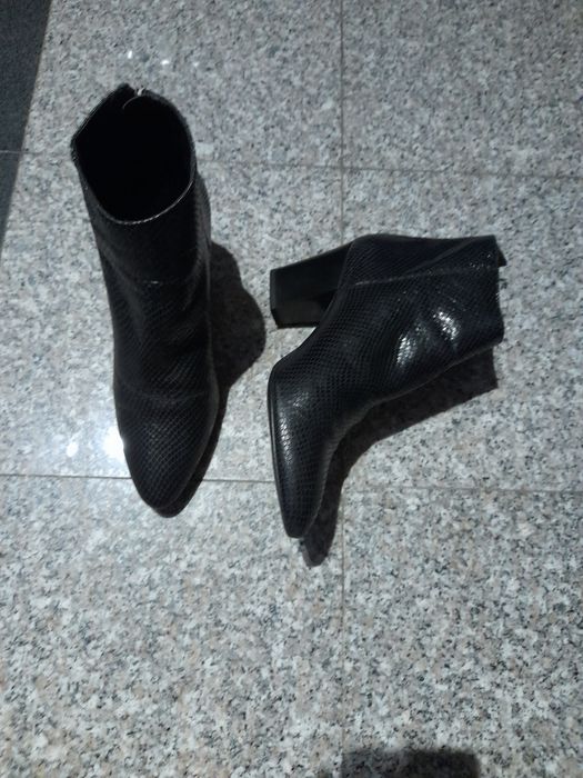 Vând ghete dama ZARA