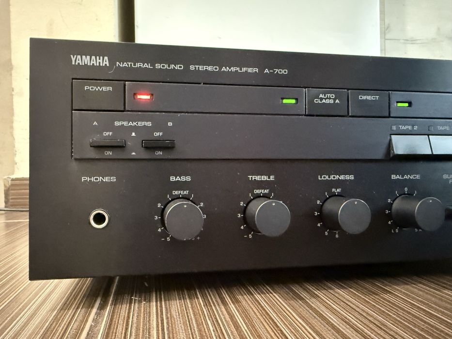 Yamaha A-700 Качествен стерео усилвател
