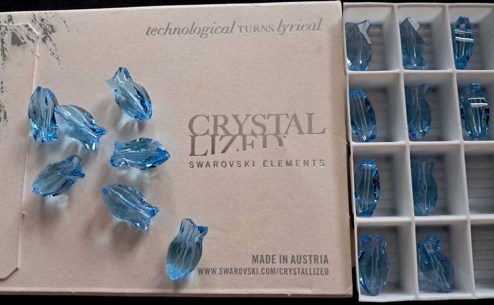Swarovski Elements кристални рибки висулки и мъниста аквамарин